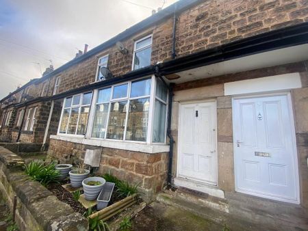 3 bedroom terraced house to rent - Photo 2