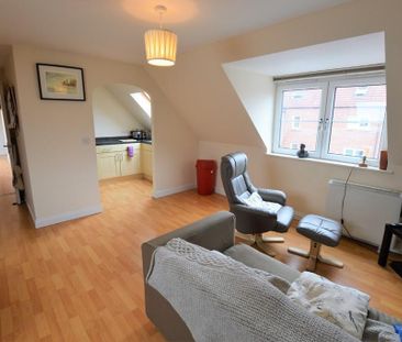 1 bedroom apartment to rent - Photo 2