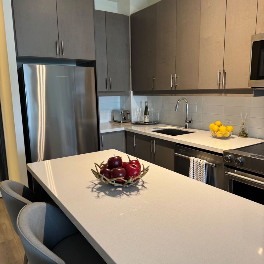 For Lease - 8960 Jane Street Unit# 530, Vaughan, Ontario - Photo 1