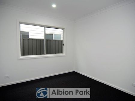 50 Yellow Rock Road, 2527, Tullimbar Nsw - Photo 2