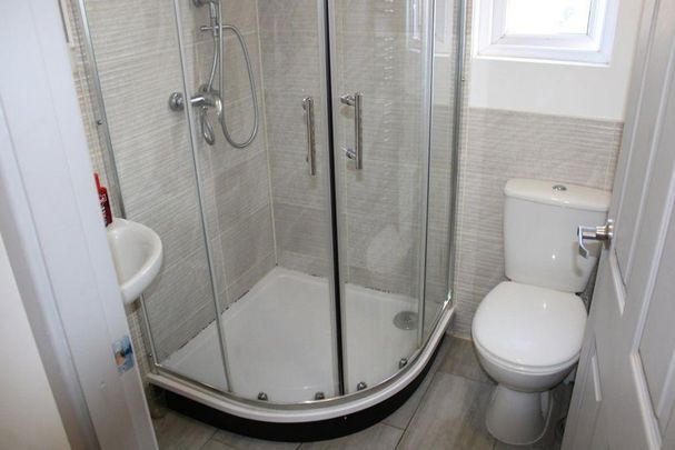 4 bedroom house to rent - Photo 1