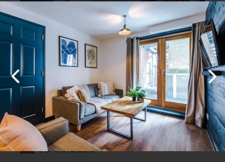 Room in a Shared Flat, The Right Boot, LE2 - Photo 3