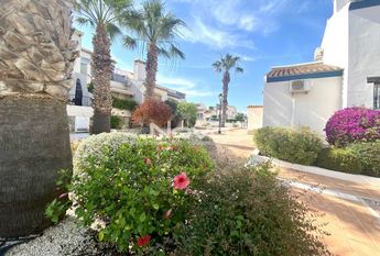 Beautiful townhouse in a prestigious gated complex Los Dolc