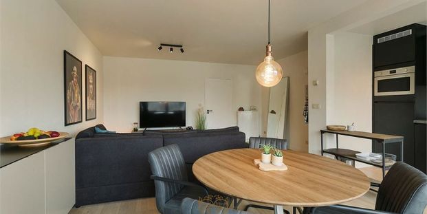 Appartement te huur in Edegem voor € 905 met 2 slaapkamers - Foto 1
