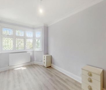 Woodcock Hill, Harrow, HA3 0PG - Photo 5