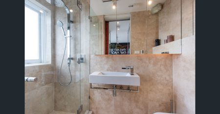 Beautiful furnished apartment with striking views - Photo 3