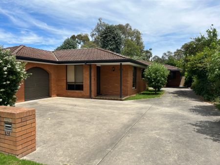 Neat And Tidy Two Bedroom Unit- Only 2 On The Block - Photo 2