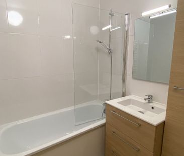 Location Appartement 2 pièces 46m² ROUEN 76000 - Photo 5