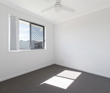 67 A Paddington Street, Bellmere QLD 4510 - House For Rent | Domain - Photo 1