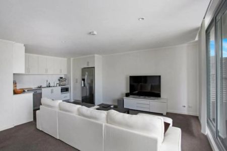 Unit 13/7-11 Hogben Street, - Photo 4