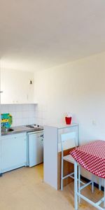 Location Appartement 1 pièce 19m² ALBI 81000 - Photo 3