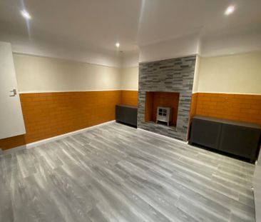 Edinburgh Place, Leeds - Photo 1