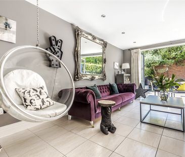 4 bedroom semi-detached house to rent - Photo 2