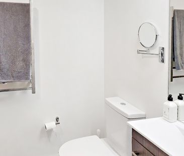 fully furnished 3 bedroom in the heart of the city - Photo 6