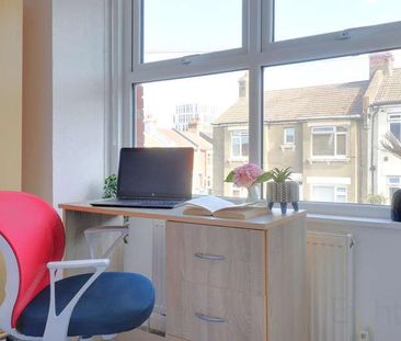 Milner Road, Brighton, BN2 - Photo 5