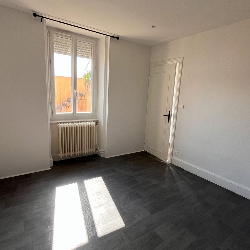 Location Appartement 3 pièces 67m² - Photo 1