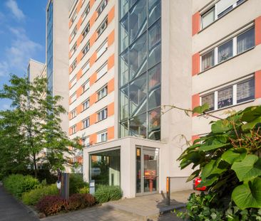 Wohnen an der Elbe - mit Balkon und Aufzug - Photo 1