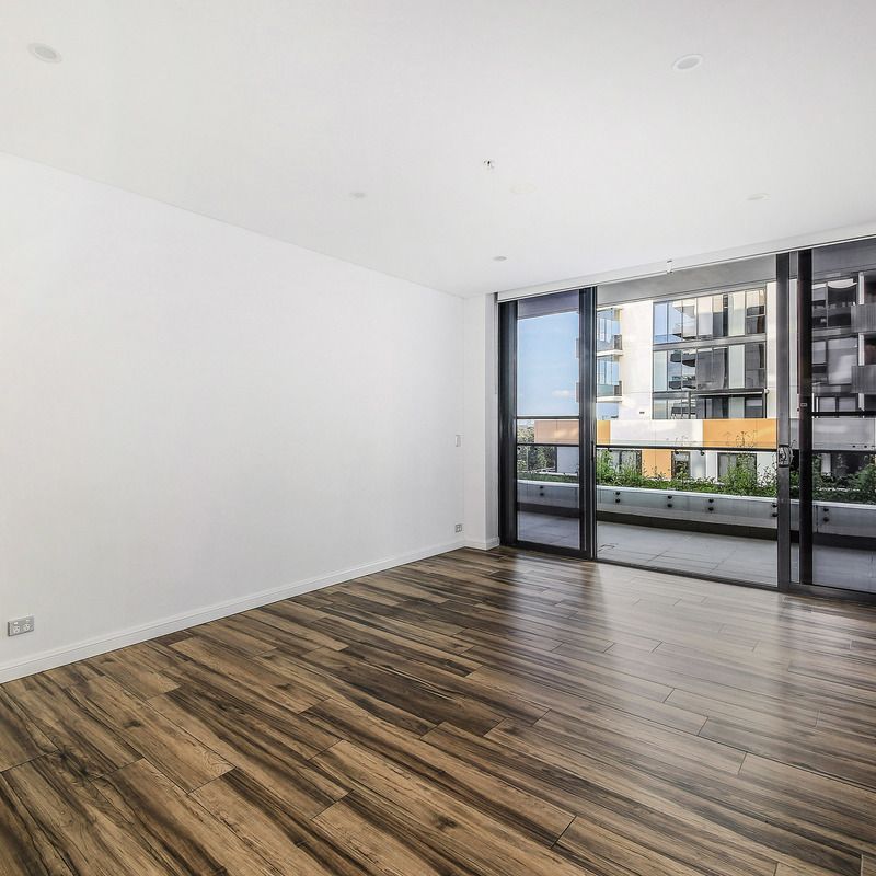 Northern Orientation I Outlook of Greenery I Unfurnished 2 Bed I Pool & Gym - Photo 1