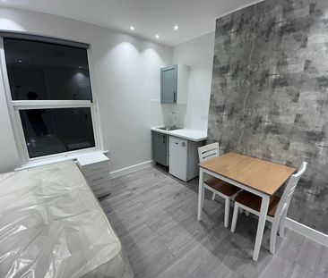 Studio Flat, Amhurst Road, E8 - Photo 6