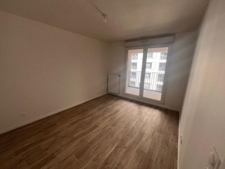 location Appartement T4 DE 76.6m² À BOBIGNY - Photo 5