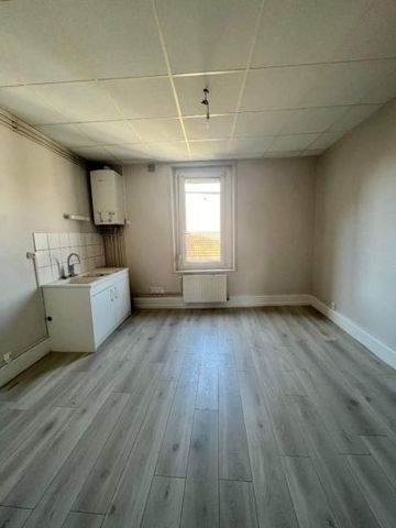 LUNEVILLE (54300) - Appartement - Photo 2