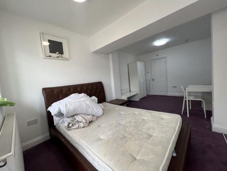 5 bedroom house share to rent - Photo 2