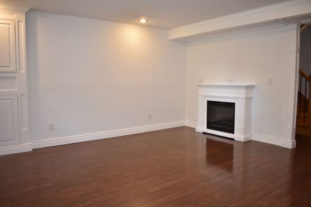 For Lease - 34 Barry Street, St. Catharines, Ontario - Photo 2