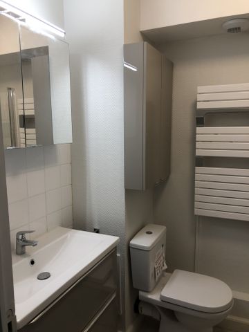 Location Appartement 1 pièce 35m² HALLUIN 59250 - Photo 4