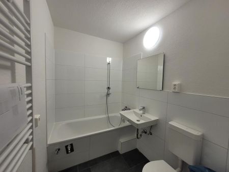 Pärchen aufgepasst! Gemütliche 2-Raumwohnung mit modernem Bad - Photo 4