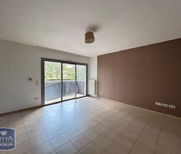 Location Appartement 3 pièces 78m² ST DIZIER 52100 - Photo 2