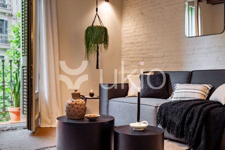 Barcelona Capital, Catalonia 08013 - Photo 4