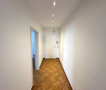 Gemütliche 3-Zimmer-Dachgeschosswohnung in Gelsenkirchen-Buer! Einb... - Photo 5