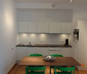 Appartement te huur - Photo 1