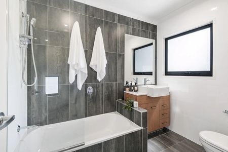 13/21 Kersley Road, Kenmore QLD 4069 - Townhouse For Rent | Domain - Photo 4