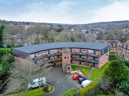 Priory Court, Berkhamsted, HP4 - Photo 5