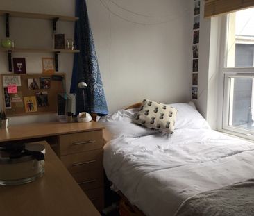 8 bedroom house to rent - Photo 4