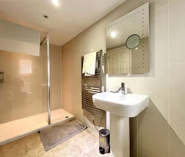 1 bedroom parking to rent - Photo 2