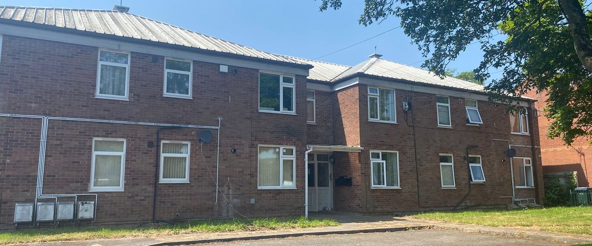 Barley Lea House, Stoke Aldermoor - Photo 1