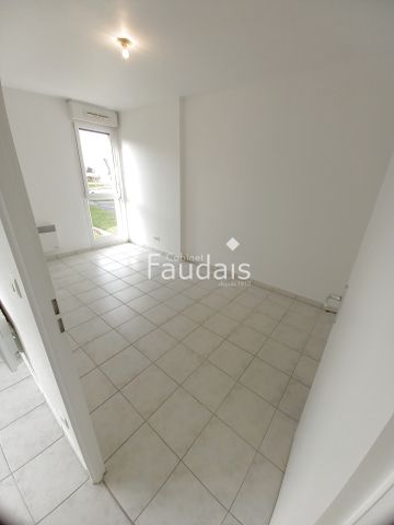 Location Appartement 2 pièces 51m² ST LO 50000 - Photo 3
