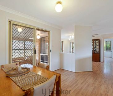 LOW MAINTENANCE AND WALKING DISTANCE TO TORONTO CBD - Photo 2