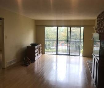 3 Bedrooms for Rent (Killarney Area) - Photo 1