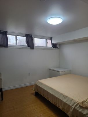 For Lease - 260 Taylor Mills N Drive, Richmond Hill, Ontario - Photo 1