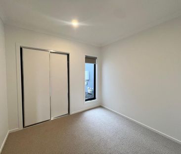 BRAND NEW HOME IN SOUGHT-AFTER TRIBELLA RISE ESTATE - Photo 4