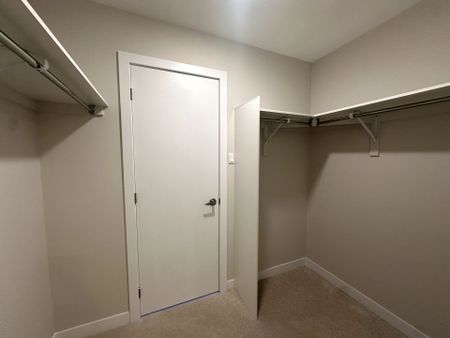 For Lease - 118 Ryan Reynolds Way, Orleans - Cumberland and Area, Ontario - Photo 2