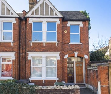 Studio Flat, Foyle Road, N17 - Photo 1