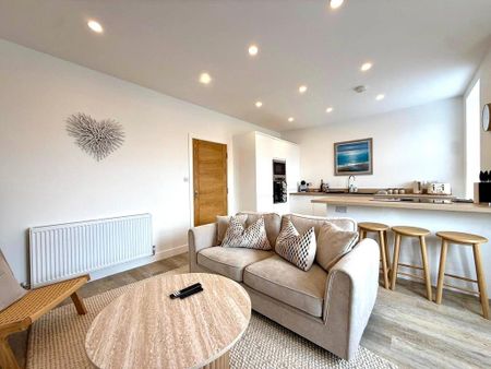 2 bedroom apartment to rent - Photo 2
