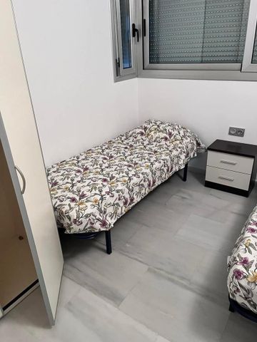 Piso de alquiler en Carrer Assagador de la Marjal, 3, Les Bassetes - El Marjal - Photo 5