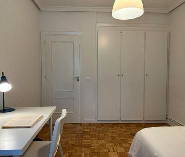 Piso de alquiler en N/a, Aluche - Photo 3