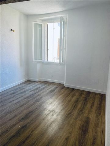 3 pièces - 60 m² - 2ème étage - Colocation non autorisée - Photo 4