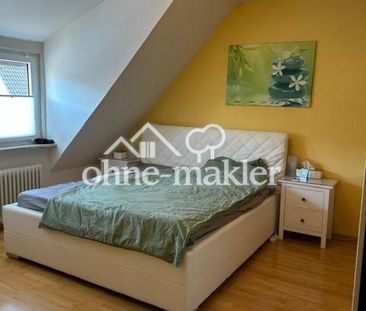 Große, gepflegte 2-Zimmer Wohnung im Dachgeschoß mit EBK in Frankfurt - Photo 5